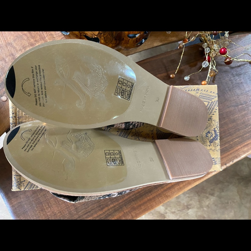 Free people sandals